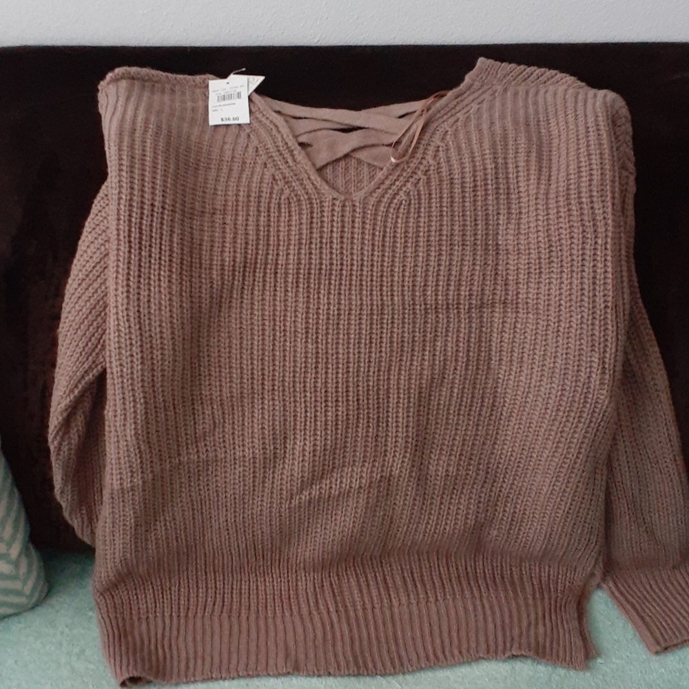 Sweater - Picture 2 of 3
